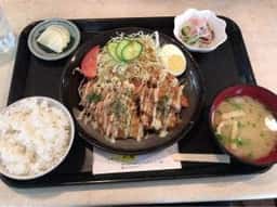 定食の店 沢庵