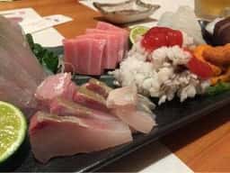 すし処 華膳
