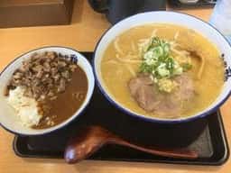 麺や 雅 留萌店