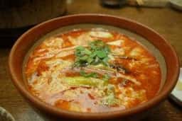 七輪の食卓。
