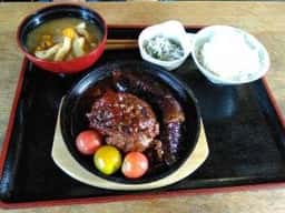 食事処 おもや