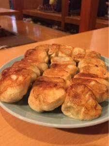 ホワイト餃子 越谷店