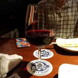 ブルーマーケット 本店