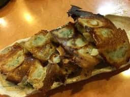 第六ギョーザの店