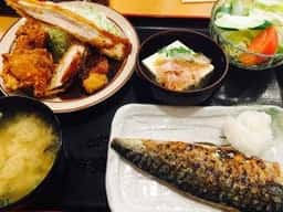 魚ばぁさんの食堂 おくどさん レインボー店
