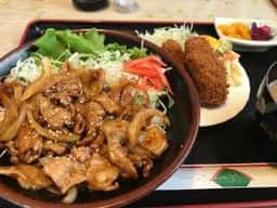 とんかつ小川