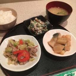 菜食美 つき朋