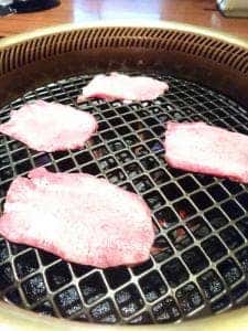 やきにく鈴