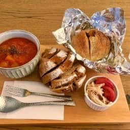 bakery & cafe cotori