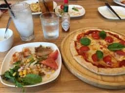 ここち cocochi 緑の谷のごちそうテラス