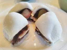 お菓子の日高 工場直売店