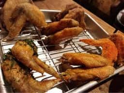 奇跡の手羽先 サラリーマン横丁 中央町本店