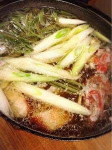 やどろく