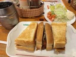 コメダ珈琲店 藤枝築地店