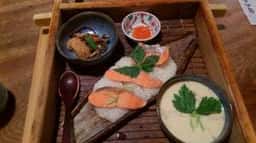 門前茶寮 弥生座