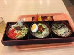 フードコート門