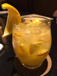 カフェバー トラックス 第一ホテル東京
