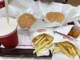ドムドムハンバーガー 三ッ境店