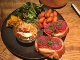 RIZZA DINING