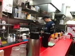 中華そば 丸岡商店 京橋本店