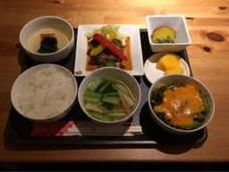 すみ食堂