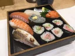 にぎりの徳兵衛 新保店