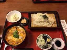 秋田比内や久慈店