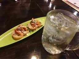 トラットリアヴィノサルーテ