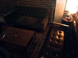 Bar Songbird