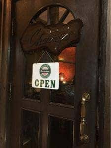 Restaurant & Bar CHARRY’S