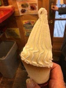 クレープハウス くれよん 啓北店