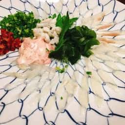 くに勝