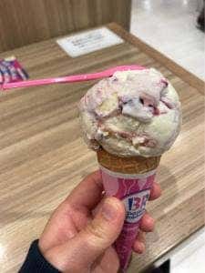 サーティワンアイスクリーム くずはモール店