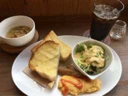 よもぎ田 cafe