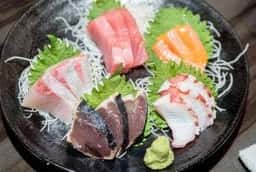 地鶏の里 鶏極 新橋店