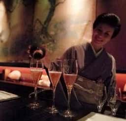 Bar 輝