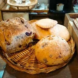 森の中のパン工房ヴェルデ