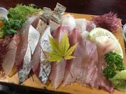 地魚料理 さんぺい