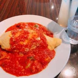 SNOWEE CAFE