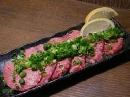 ホルモン 大勝