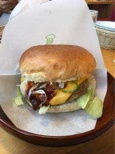 コメダ珈琲店 所沢牛沼店
