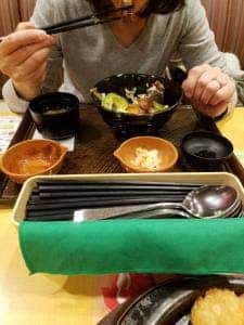 ガスト 名張店