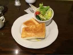 カフェ・モンク