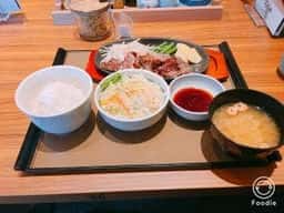 やよい軒 亀貝店