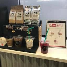 35COFFEE 那覇空港駅店