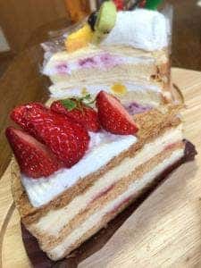 シャトレーゼ 元八王子店