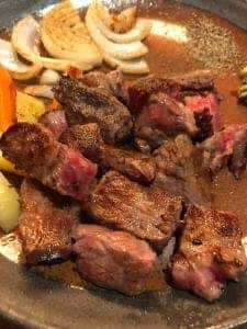 鉄板焼 仁屋