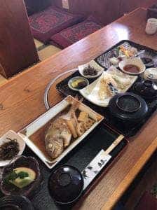 活魚料理 魚専