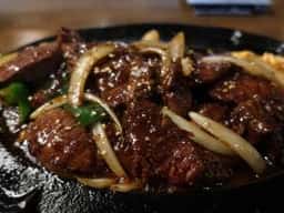 焼肉処炙樂