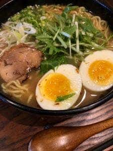ぐらがら